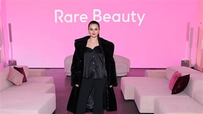 سيلينا جوميز تتبرع لجهود إغاثة غزة