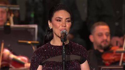 مي فاروق تتألق بـ 