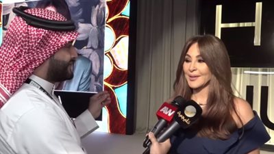 الوقت غير مناسب.. إليسا تكشف سبب تأجيل ألبومها الجديد