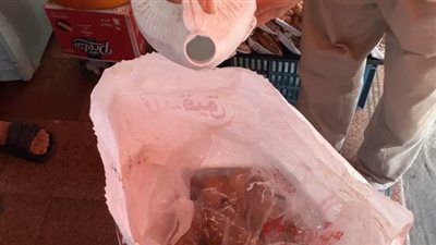 تفاصيل إعدام 1.2 طن أغذية فاسدة بالدقهلية