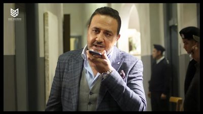 لعنة بيومي فؤاد تضرب خالد سرحان للمرة الثانية عبر فيسبوك.. إيه الحكاية