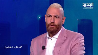 مشهد جميل.. أول تعليق من نيقولا معوض على ظهوره عاريا في فيلم عالمي