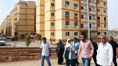 نائب محافظ أسوان تتفقد مشروع الإسكان المميز بحى اللوتس في العقاد