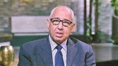 رئيس شعبة الأدوية: الدواء المصري يصل الآن إلى أكثر من 64 دولة حول العالم