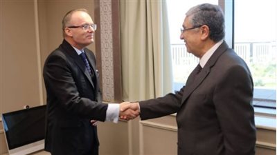 وزير الكهرباء يلتقى بسفير التشيك لبحث سبل التعاون بين البلدين