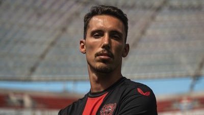 مدافع برشلونة السابق: ريال مدريد هو النادى الأفضل فى العالم