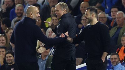 نجم برشلونة السابق: دى زيربي أفضل من جوارديولا