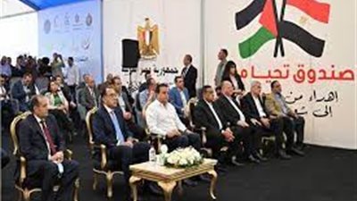 «مدبولي» يطلق قافلة مساعدات إنسانية من «صندوق تحيا مصر» للفلسطينيين