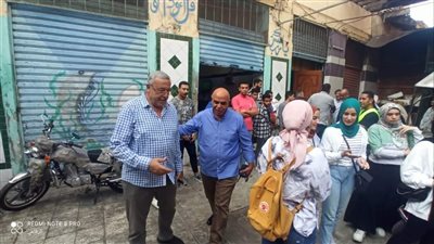 محافظ بورسعيد يعلن بدء أعمال تطوير سوق بازار عباس التراثي