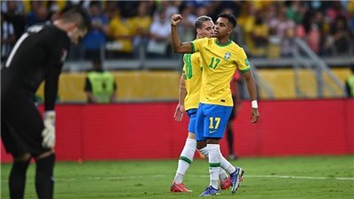 رودريجو قبل مواجهة البرازيل والأرجنتين: علينا الحذر من ميسي بشدة