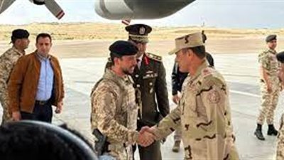 وصول ولي العهد الأردني الحسين بن عبد الله الثاني إلى العريش