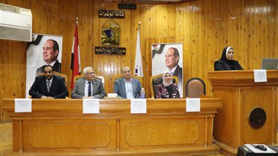 مدير تعليم القاهرة: تفعيل وحدة التواصل ودعم المعلمين لنجاح العملية التعليمية 