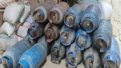 أمن القاهرة ينفذ قرارًا بغلق مستودع أنابيب مخالف بمدينة نصر