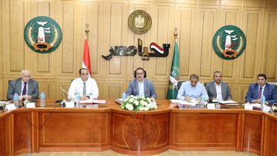 اجتماع موسع لمحافظ المنوفية بالمجلس التنفيذي للمحافظة.. اعرف التفاصيل