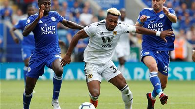 تقرير إسباني: إشبيلية يبدأ مفاوضات جادة مع هدف برشلونة الشتوي