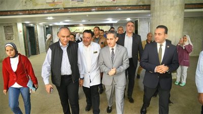 محافظ الغربية يفتتح وحدة علاج الحروق بمستشفى المحلة العام ويتفقد مستشفى الصدر
