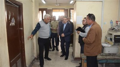 استعدادا لانتخابات الرئاسة.. جولة لمحافظ الغربية لتفقد تجهيز 4 مقرات انتخابية بطنطا