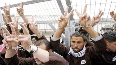 قائمة بأسماء الدفعة الأولى من الأسرى الفلسطينيين المفرج عنهم