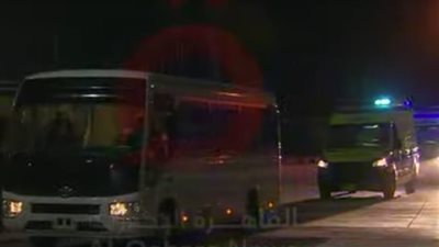 عاجل.. استلام مصر 24 أسيرًا إسرائيليًا بعد إفراج حماس عنهم