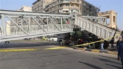 حبس سائق السيارة المتسبب في سقوط كوبري مشاة أحمد عرابي بالمهندسين