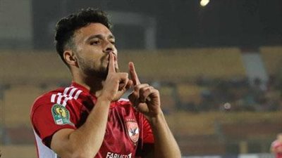 صلاح محسن بعد إحتفاله المثير للجدل: جماهير الأهلي فوق راسي