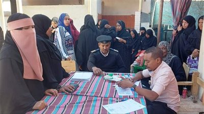 استمرار الزيارات الميدانية لحملة طرق الأبواب «احميها من الختان» بأسوان