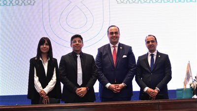 رئيس الرعاية الصحية يكشف عن مستقبل الصحة في مصر