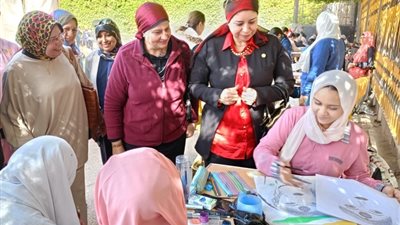 مدير تعليم القليوبية تشهد فعاليات مسابقة «لمحات من الهند» في مدرسة طوخ الخاصة