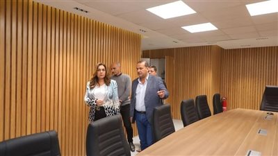 محافظ دمياط تتفقد مركز السيطرة الموحد للشبكة الوطنية للطوارئ والسلامة العامة