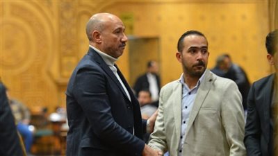 أحمد فهيم وهاني مهنا في عزاء طارق عبد العزيز (صور)