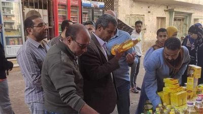 ضبط 139 مخالفة تموينية خلال حملات تفتيشية على الأسواق والمخابز بالمنيا