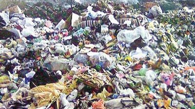 يُعاد تدويرها فى صناعات غذائية.. خطة الدولة لتصدير القمامة لحل أزمة الدولار