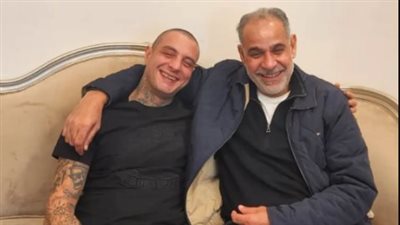 محمود البزاوي وجه جديد مع أحمد الفيشاوي (صور)