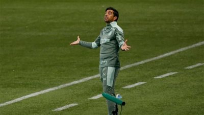 تقارير..السد يتمم إتفاقه مع مدرب بالميراس ويجعله المدرب الأعلى أجرًا فى العالم