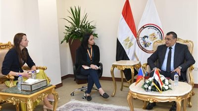 وزير الإنتاج الحربي يبحث سبل التعاون مع وزارة الدفاع التشيكية