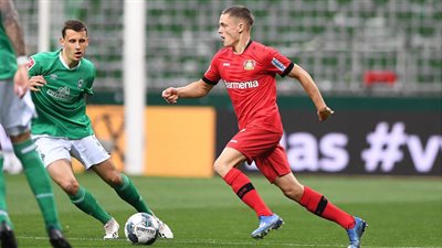 سكاي ألمانيا.. وكيل فيرتز يوضح موقفه من الرحيل عن ليفركوزن بنهاية الموسم 