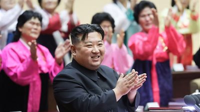 زعيم كوريا الشمالية يتوسل إلى نساء بلاده ويتوجه لهن بهذا الطلب