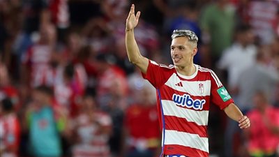 سكاي ألمانيا.. بايرن ميونيخ يتعاقد مع قاهر برشلونة فى الليجا