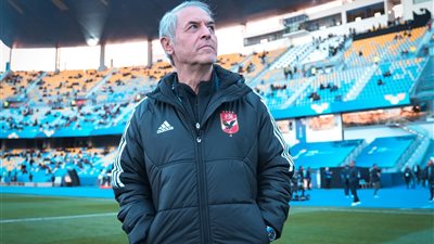 مفاجأة مدوية.. الكشف عن الأجانب الثلاثة الراحلين عن الأهلي