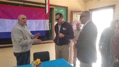 قبل انطلاقها بأيام.. جولة تفقدية للمسئولين بعدد من اللجان الانتخابية بالبحيرة (صور)