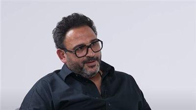 أكرم حسني يطرح 