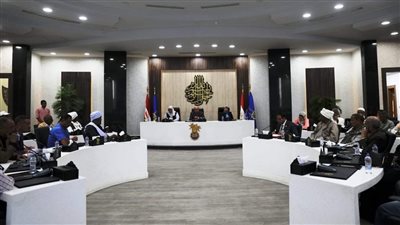 محافظ أسوان: الإقبال على اللجان الانتخابية سيعبر عن وعى أبناء المحافظة