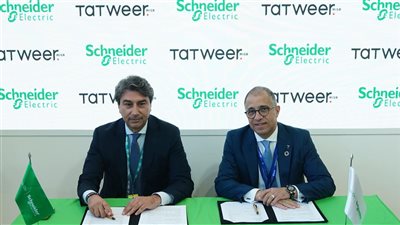 توقيع اتفاقية جديدة بين «تطوير مصر» و«شنايدر إلكتريك» لاستخدام تقنيات منصة «AVEVA»