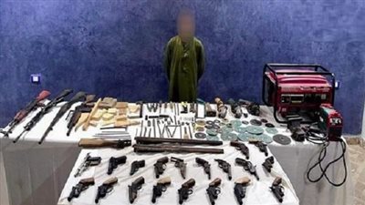ضبط مسجل خطر بعد تحويل مسكنه ورشة لتصنيع أسلحة نارية بأسيوط