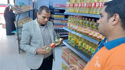 حملات تموينية لضبط الأسواق والمخابز البلدى بالمنيا 