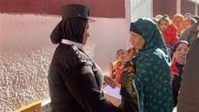انتشار مكثف للشرطة النسائية أمام مقار لجان الانتخابات الرئاسية بالدقهلية