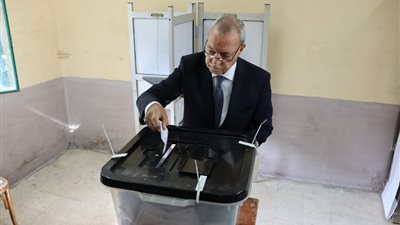 محافظ القليوبية يدلى بصوته فى الانتخابات الرئاسية 2024 