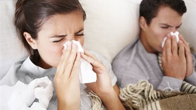 كيف تتعامل مع الزكام بين الزملاء وفي مكان العمل؟