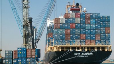 وصول 52 ألفًا و250 طن سكر إلى موانئ البحر الأحمر