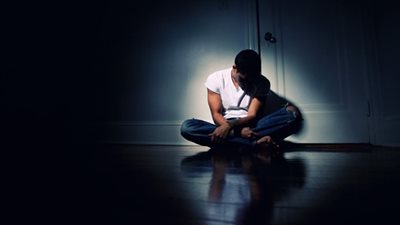 بالصور.. أعراض الاكتئاب الشتوي وطرق علاجه